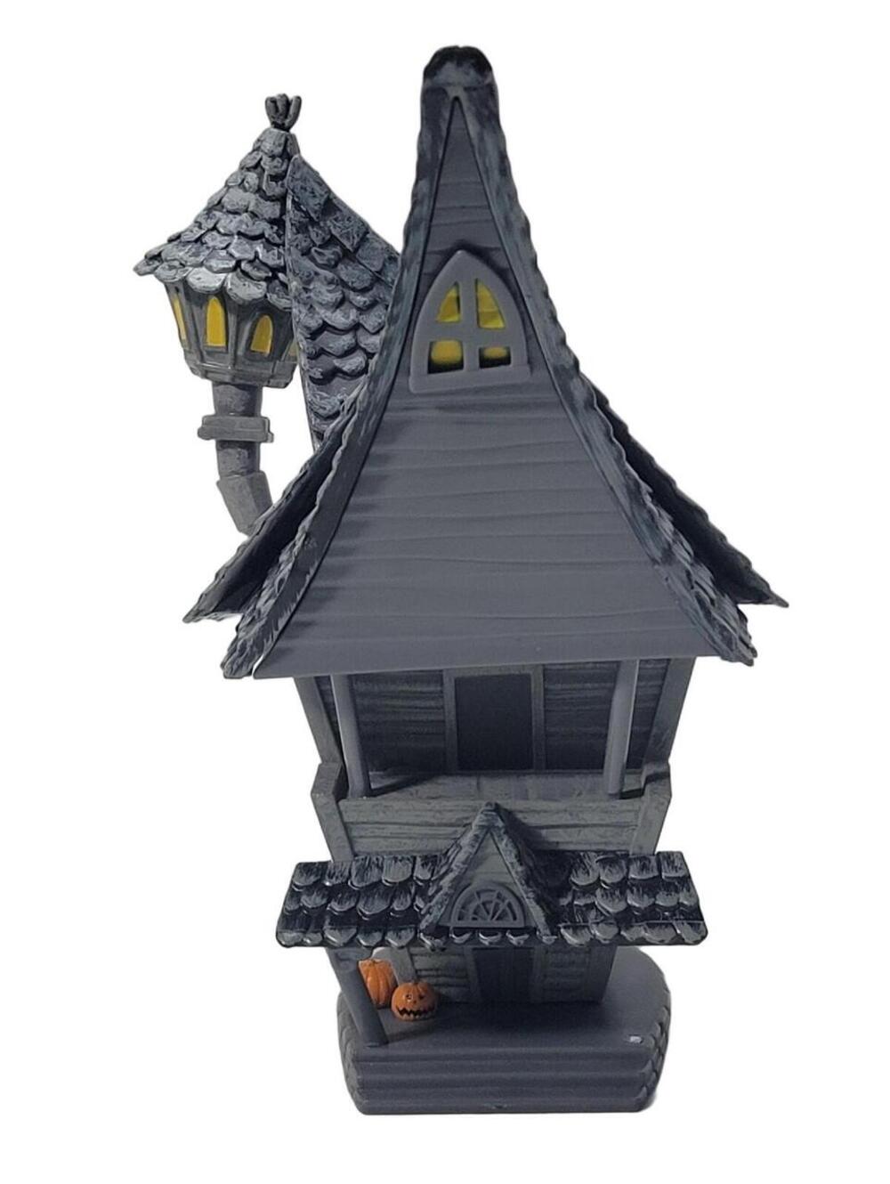 Funko Pop Town 07 Jack's House Nightmare Before Christmas